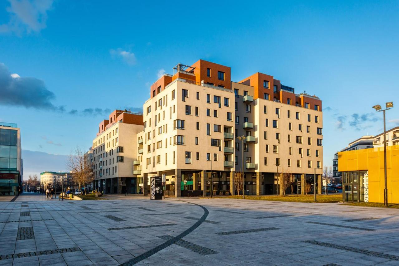 Golden Apartments Rezidence Nova Karolina Ii. Ostrava Kültér fotó